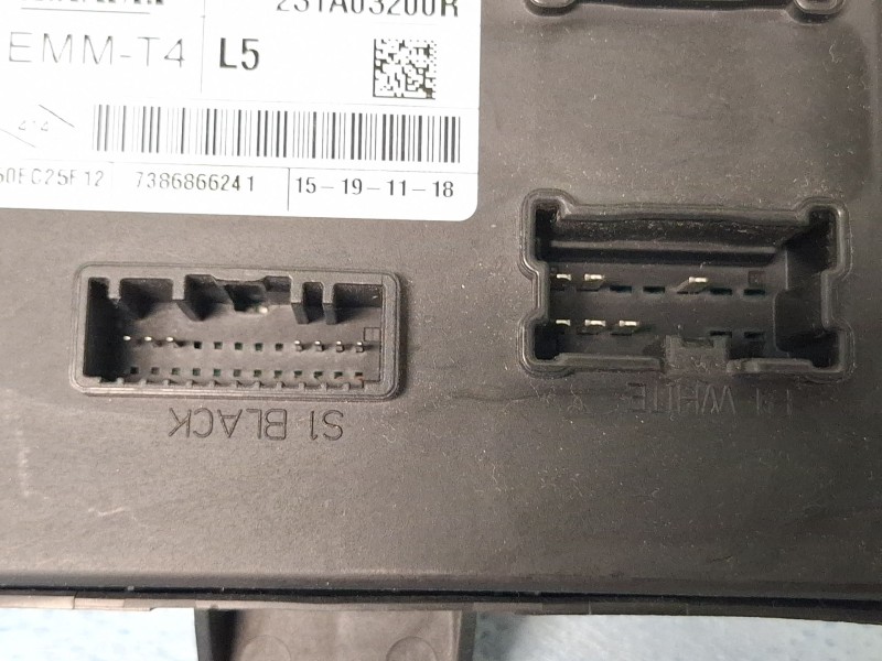 Recambio de modulo electronico para renault clio 4 0.9 tce 90 gasolina 90cv / 66kw h4b referencia OEM IAM 231a03200r  