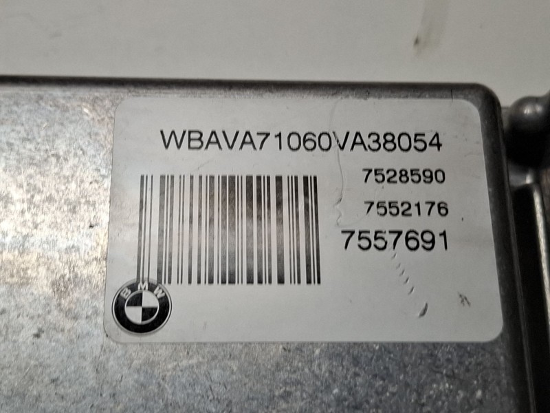 Recambio de centralita motor para bmw serie 3 referencia OEM IAM 75521760261208582  