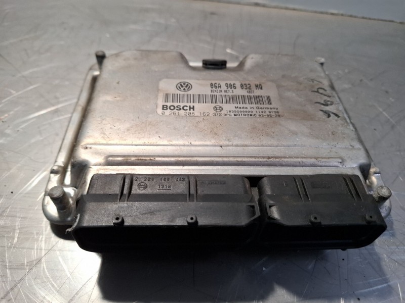 Recambio de centralita motor para seat cordoba referencia OEM IAM 06A906032NQ0261208162  