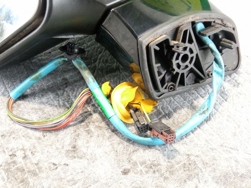 Recambio de espejo retrovisor izquierdo electrico para peugeot 308 referencia OEM IAM   