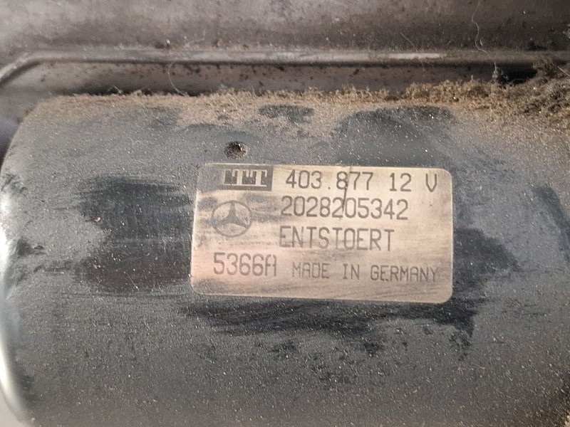 Recambio de motor limpiaparabrisas delantero para mercedes-benz 250d referencia OEM IAM 2028205342  403877 VALEO