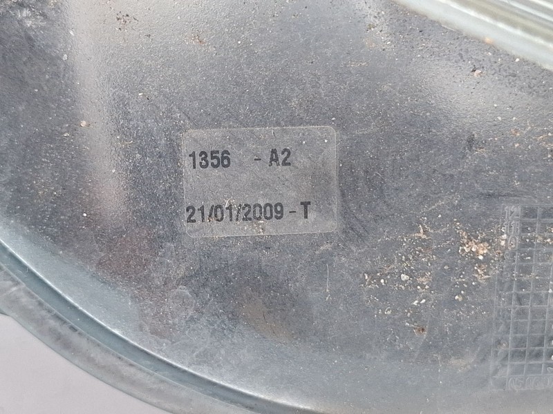 Recambio de faro delantero derecho para opel corsa referencia OEM IAM 93189358EF  