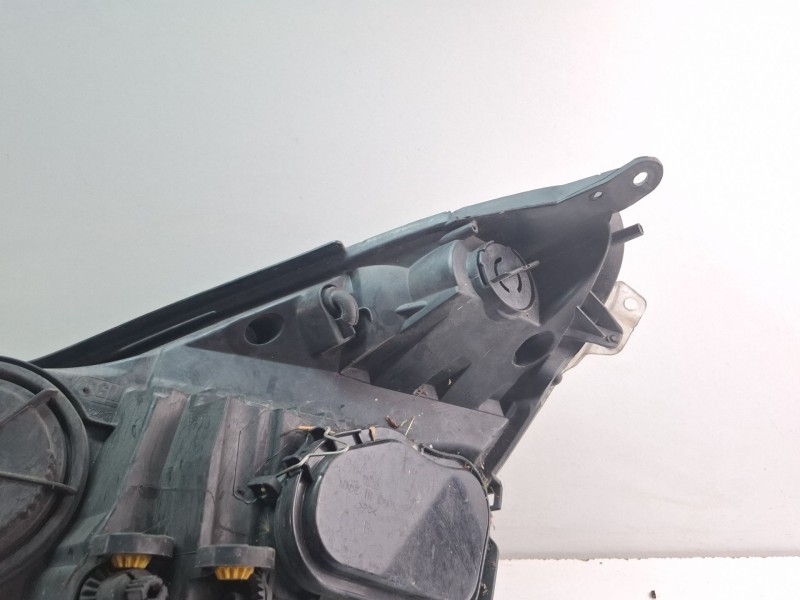 Recambio de faro delantero derecho para opel corsa referencia OEM IAM 93189358EF  