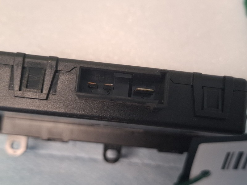 Recambio de mando asiento calefactable para mercedes-benz a 200 cdi referencia OEM IAM 1698208510  