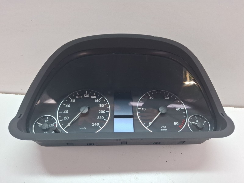 Recambio de cuenta kilometros para mercedes-benz a 200 cdi referencia OEM IAM A169540624710310981001031098101  