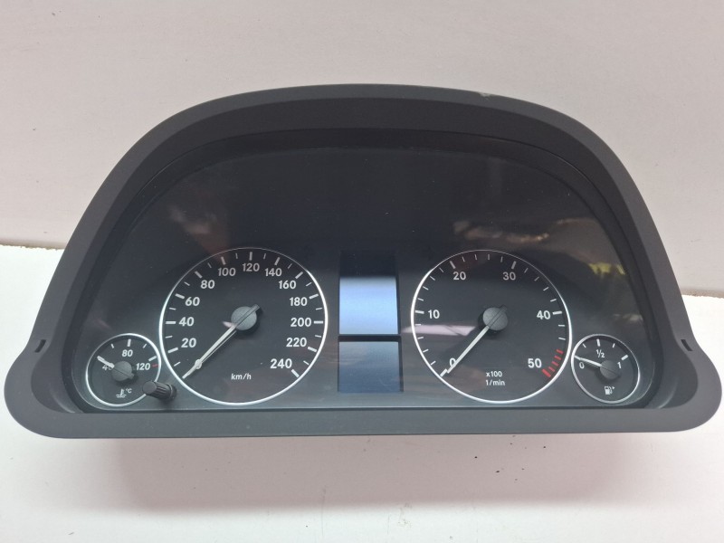 Recambio de cuenta kilometros para mercedes-benz a 200 cdi referencia OEM IAM A169540624710310981001031098101  