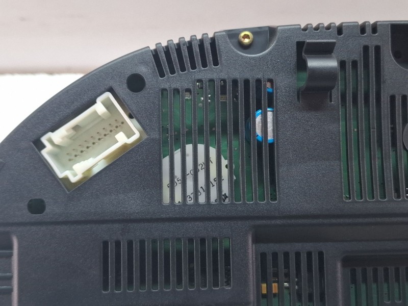 Recambio de cuenta kilometros para mercedes-benz a 200 cdi referencia OEM IAM A169540624710310981001031098101  