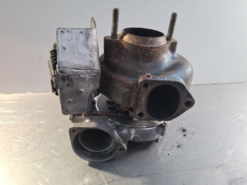 Recambio de turbocompresor para bmw 530d referencia OEM IAM GARRETGT22V7427309018SZA91815W  