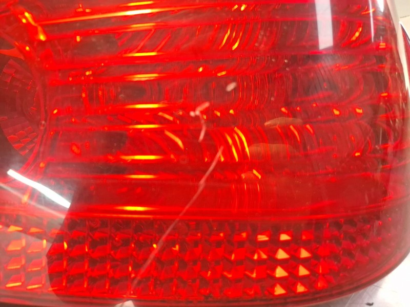 Recambio de piloto trasero derecho para bmw 530d referencia OEM IAM 6910768  