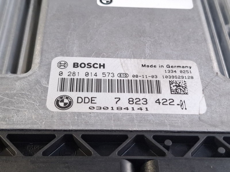 Recambio de centralita motor para bmw 118d referencia OEM IAM 7823422  