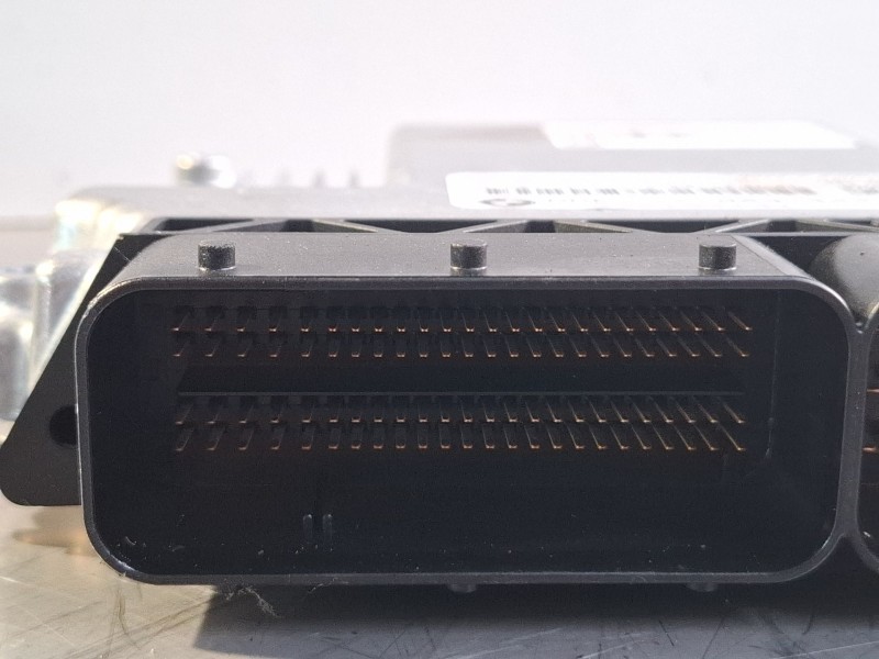 Recambio de centralita motor para bmw 118d referencia OEM IAM 7823422  