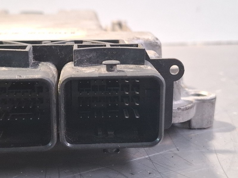 Recambio de centralita motor para renault megane iv sport tourer (k9a/m/n_) 1.6 dci 130 referencia OEM IAM 0281030135  