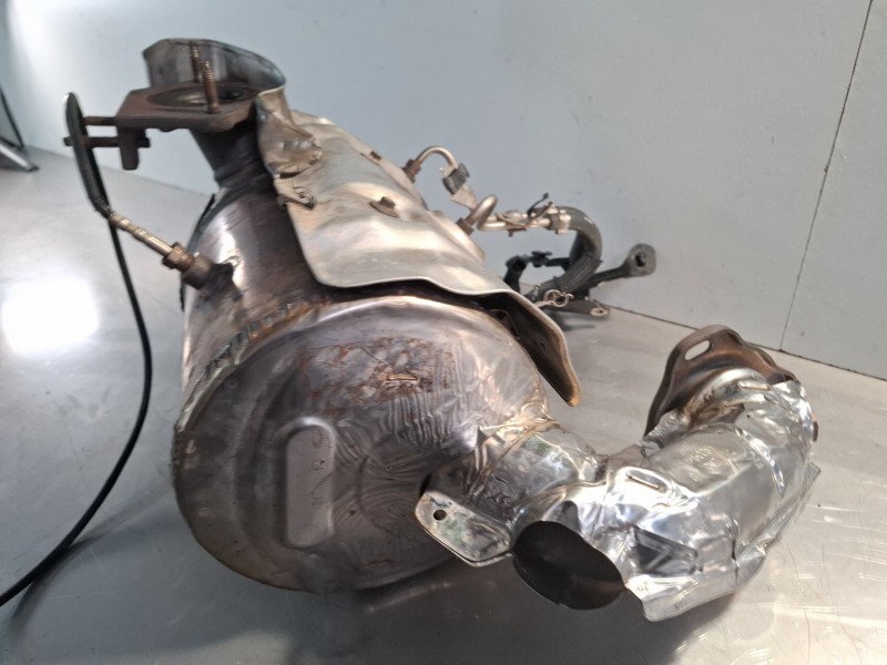 Recambio de catalizador para renault megane iv sport tourer (k9a/m/n_) 1.6 dci 130 referencia OEM IAM 208a00758r  