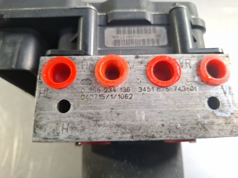 Recambio de modulo abs para bmw 530d referencia OEM IAM 0265234136  