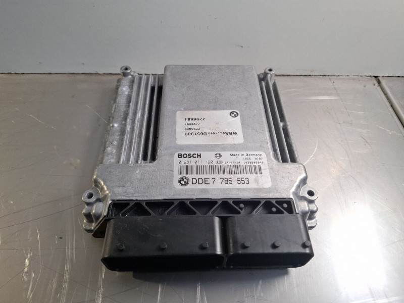 Recambio de centralita motor para bmw 530d referencia OEM IAM DDE77955530281011120  