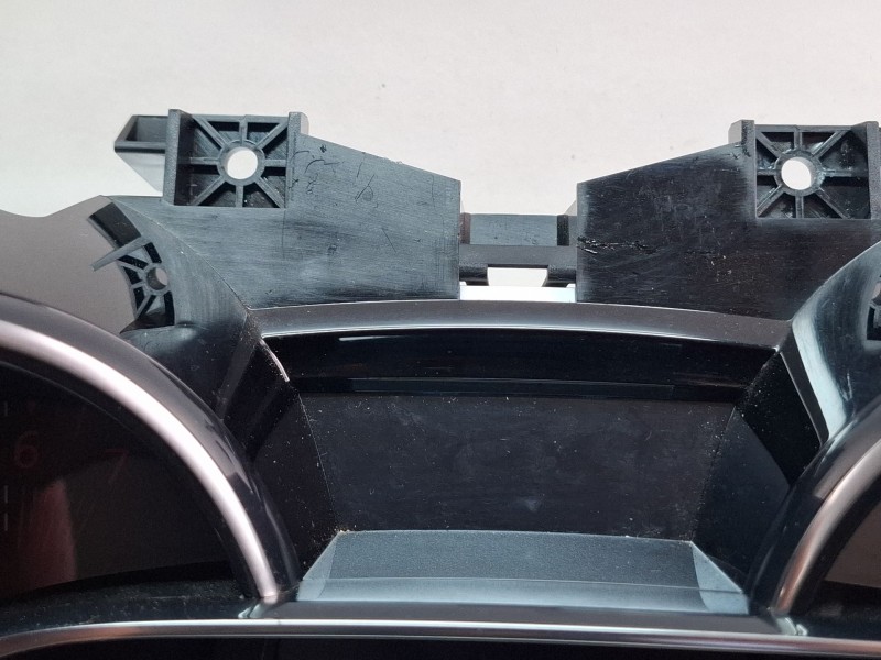 Recambio de cuenta kilometros para renault clio 4 0.9 tce 90 gasolina 90cv / 66kw h4b referencia OEM IAM 248105888R  