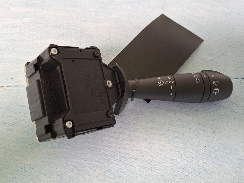 Recambio de mando limpiaparabrisas para renault clio 4 0.9 tce 90 gasolina 90cv / 66kw h4b referencia OEM IAM E106703231  