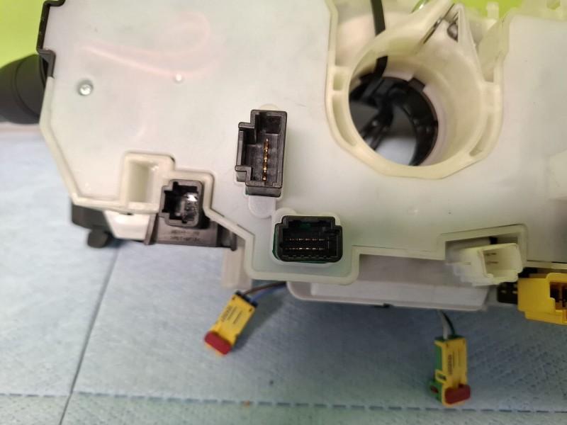 Recambio de mando multifuncion para renault laguna iii referencia OEM IAM 255670003R  