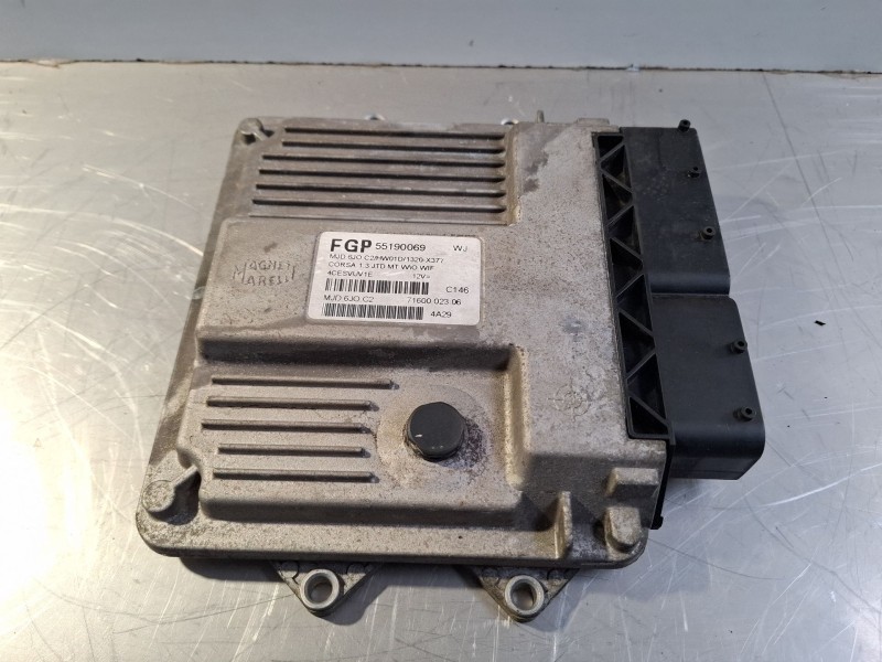 Recambio de centralita motor para opel corsa referencia OEM IAM FGP55190069  