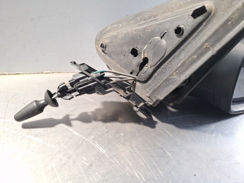Recambio de espejo retrovisor derecho manual para seat león 1.9 tdi 100 cv referencia OEM IAM 1M0857934A  