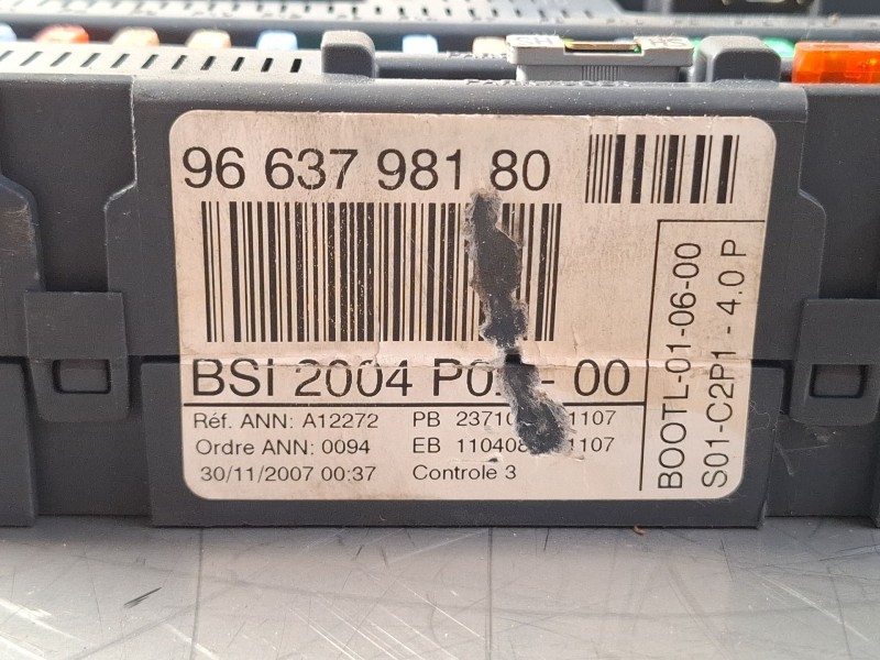 Recambio de centralita bsi para peugeot 308 referencia OEM IAM 9663798180  