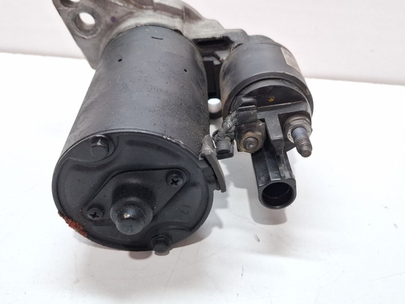 Recambio de motor arranque para volkswagen golf referencia OEM IAM 02Z911023FX  
