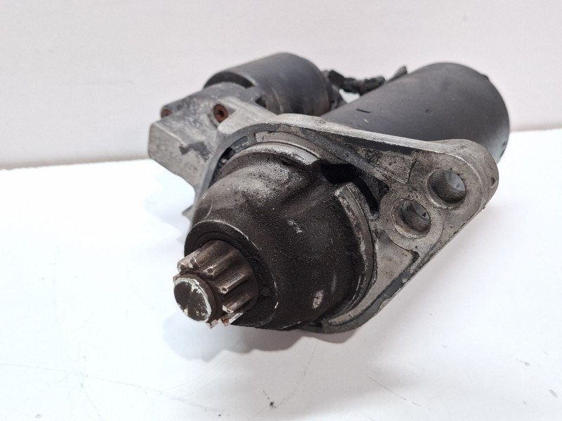 Recambio de motor arranque para volkswagen golf referencia OEM IAM 02Z911023FX  