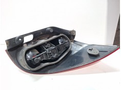 Recambio de piloto trasero derecho para renault laguna referencia OEM IAM 8200002471  