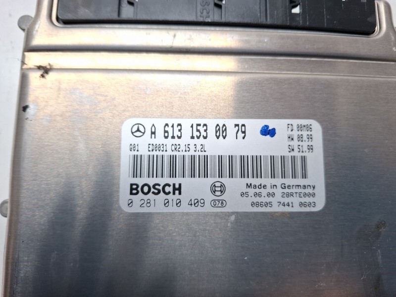 Recambio de centralita motor para mercedes-benz e 320cdi referencia OEM IAM A6131530079/0281010409  