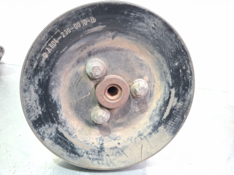 Recambio de bomba direccion asistida para mercedes-benz 108 d referencia OEM IAM a6042360010  