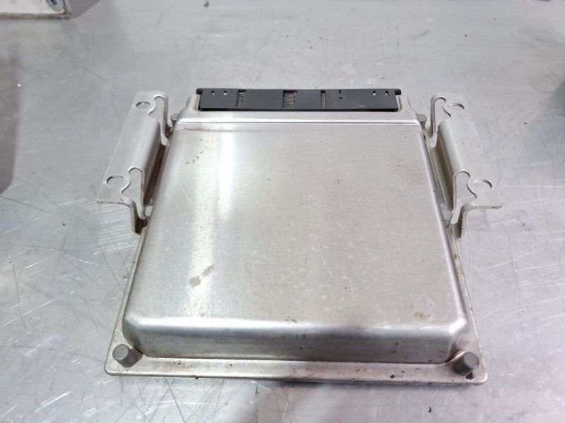 Recambio de centralita motor para mercedes-benz 108 d referencia OEM IAM A00015311790281010431  