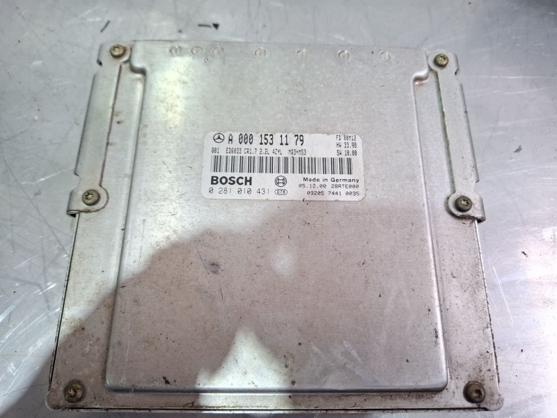 Recambio de centralita motor para mercedes-benz 108 d referencia OEM IAM A00015311790281010431  