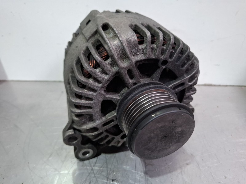 Recambio de alternador para audi a4 b7 avant (8ed) 2.0 tdi 16v referencia OEM IAM 06F903023H/TG14C018  