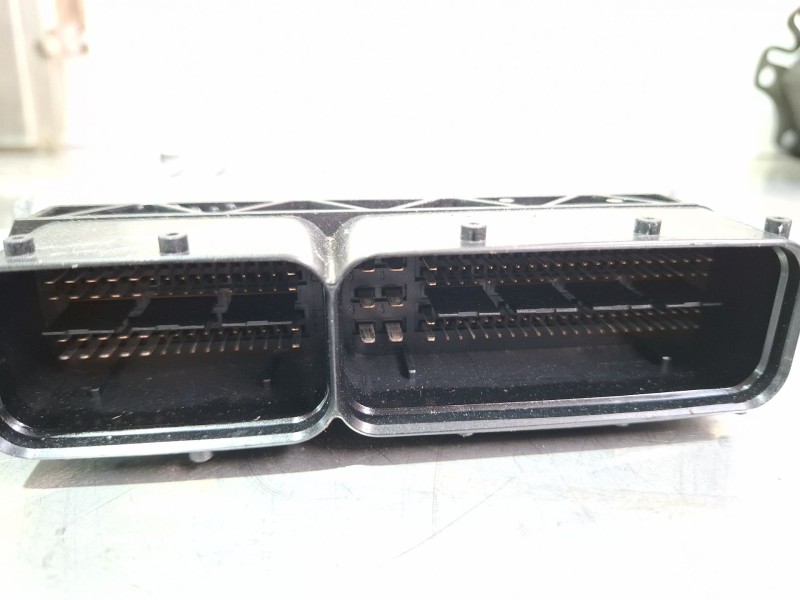 Recambio de centralita motor para audi a4 b7 avant (8ed) 2.0 tdi 16v referencia OEM IAM 03g906016je0281012726  