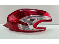 Recambio de piloto trasero derecho para peugeot 208 referencia OEM IAM    2