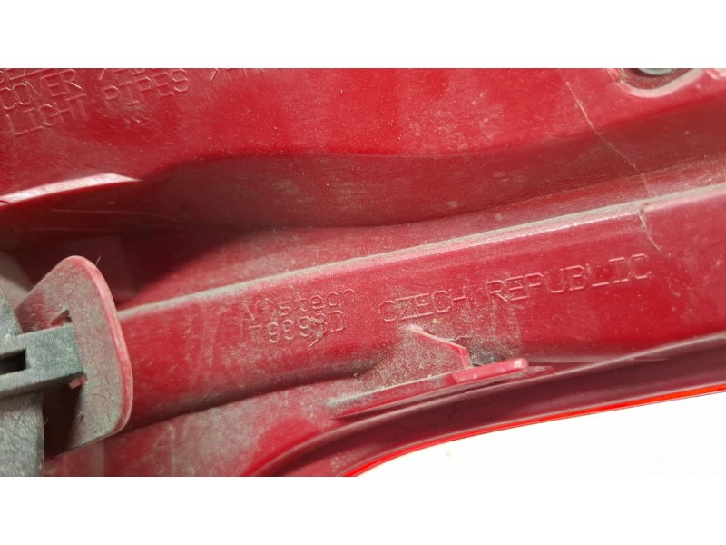 Recambio de piloto trasero izquierdo para peugeot 208 referencia OEM IAM   