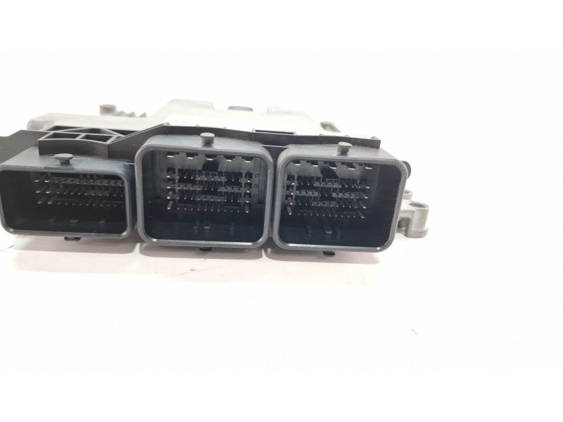 Recambio de centralita motor para peugeot 208 referencia OEM IAM 98078859800281030546  