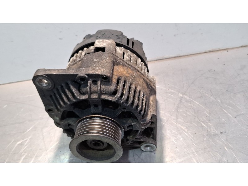 Recambio de alternador para suzuki samurai referencia OEM IAM 7700105333  