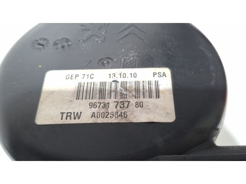 Recambio de bomba direccion asistida para citroen c5 referencia OEM IAM 9673173780  