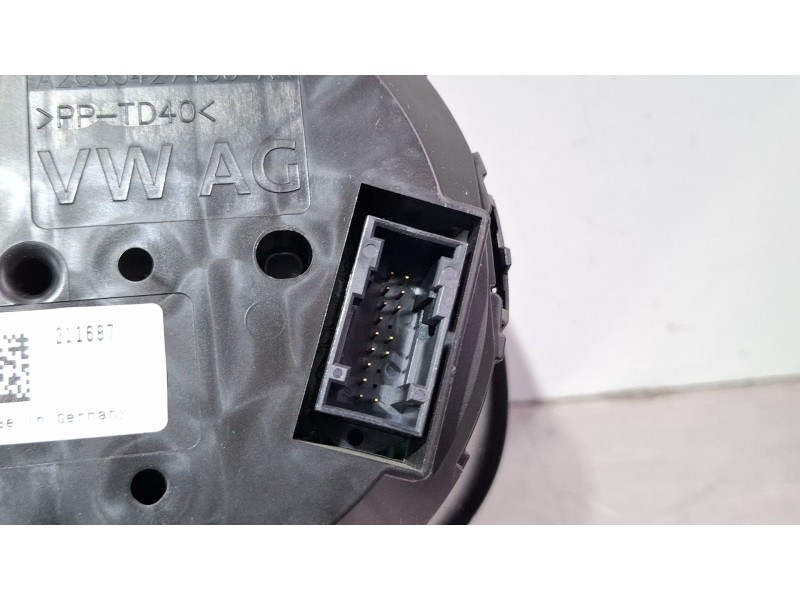 Recambio de cuenta kilometros para seat leon (5f1) 2.0 tdi referencia OEM IAM 5F0920741D  