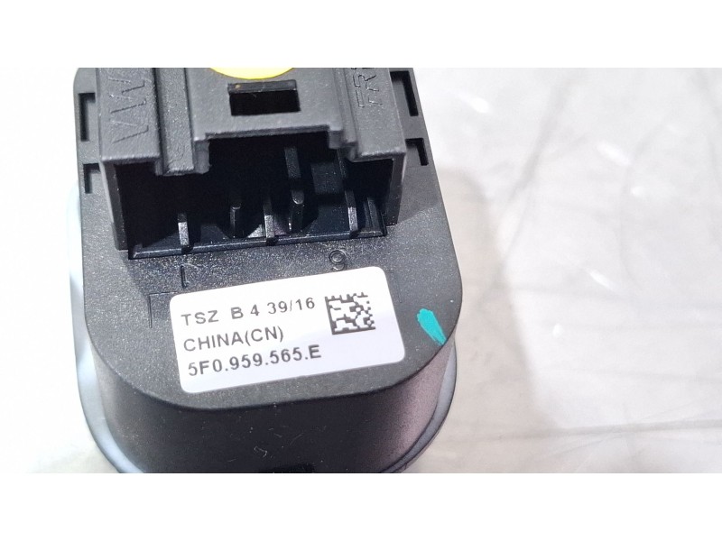 Recambio de mando regulador de asientos para seat leon (5f1) 2.0 tdi referencia OEM IAM 5F0959565E  