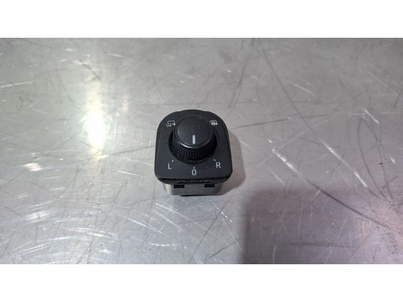 Recambio de mando regulador de asientos para seat leon (5f1) 2.0 tdi referencia OEM IAM 5F0959565E  