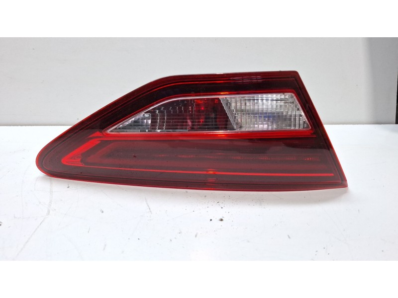 Recambio de piloto porton trasero izquierdo para seat leon (5f1) 2.0 tdi referencia OEM IAM 5F0945307/90042925  