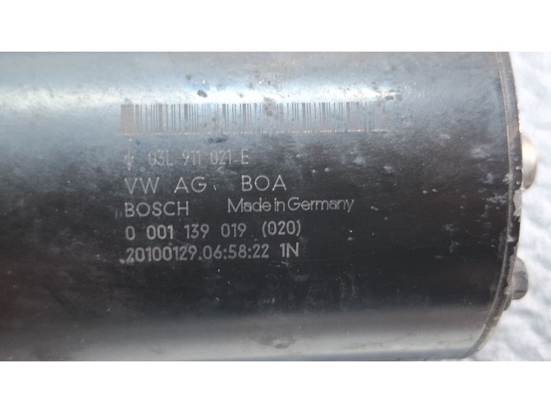 Recambio de motor arranque para audi a4 referencia OEM IAM 03l911021E  