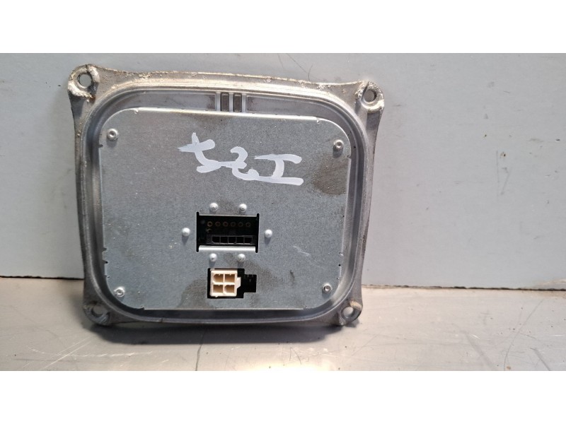 Recambio de centralita faros xenon para audi a4 referencia OEM IAM 8K0907472  