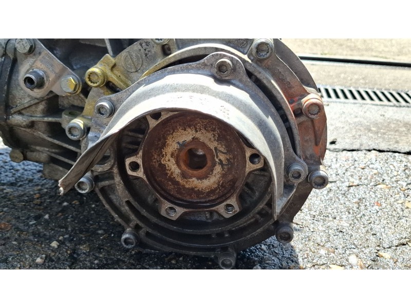 Recambio de caja cambios para audi a4 referencia OEM IAM LLM0282  