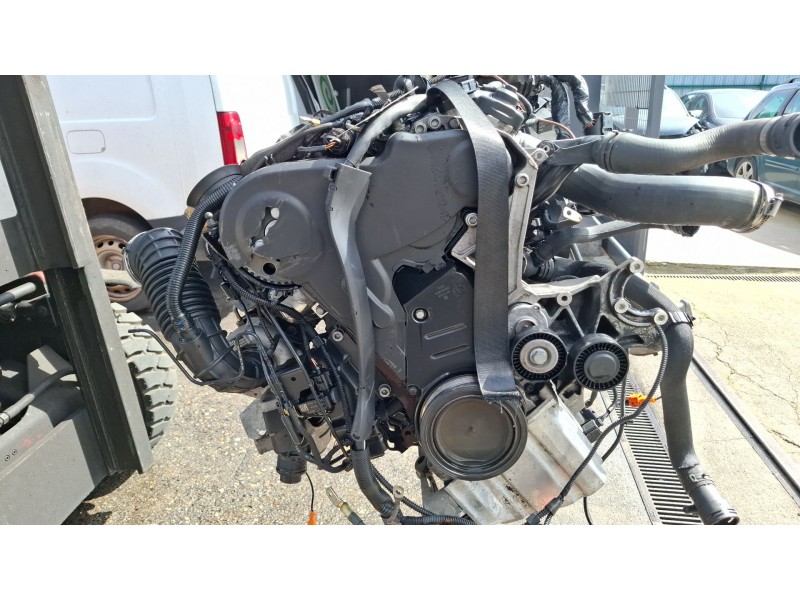 Recambio de motor completo para audi a4 referencia OEM IAM CAG  
