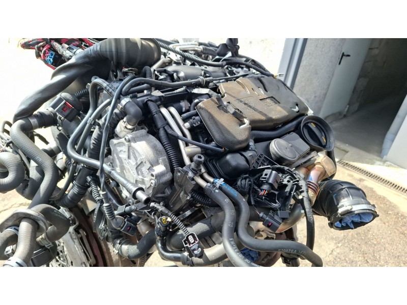 Recambio de motor completo para audi a4 referencia OEM IAM CAG  