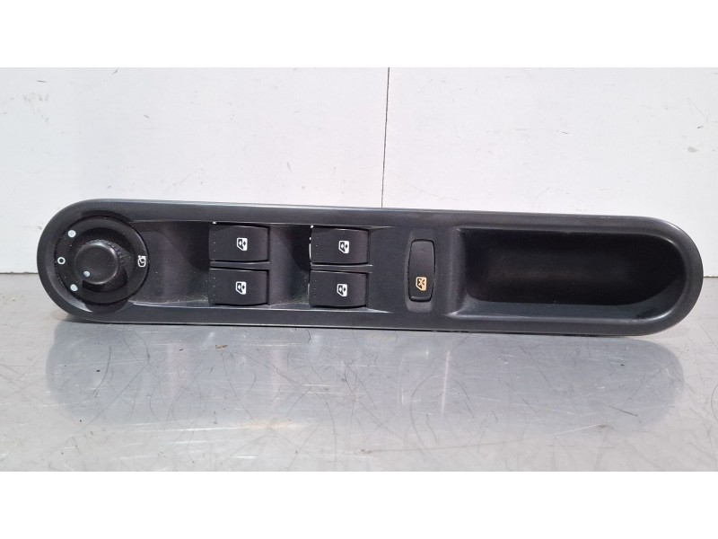 Recambio de mando elevalunas delantero izquierdo para renault espace referencia OEM IAM 8200519355  