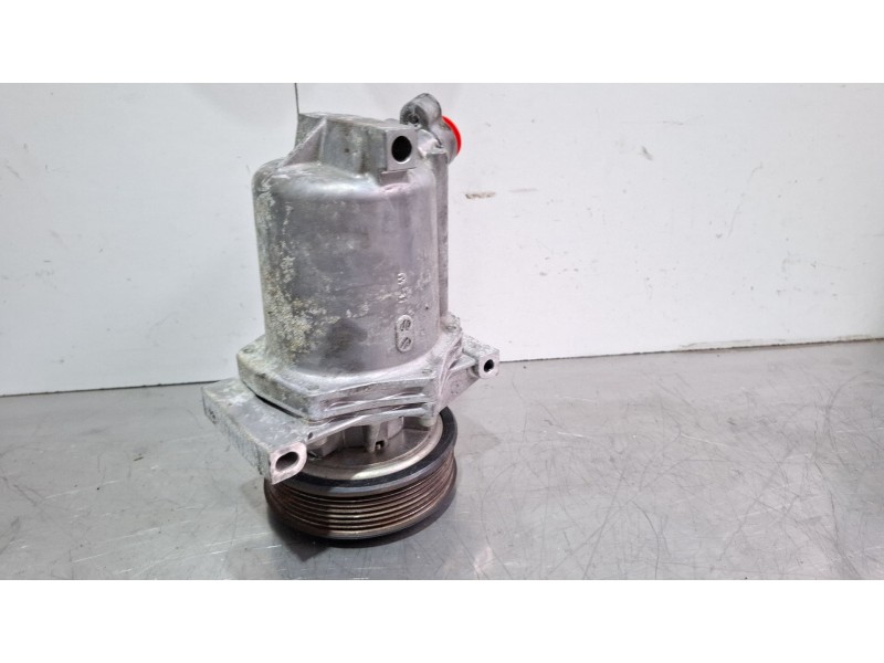 Recambio de compresor aire acondicionado para dacia dokker referencia OEM IAM 92600572R-HM  